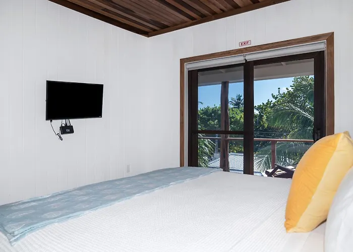 Three By The Sea By Floreo San Pedro (Ambergris Caye)